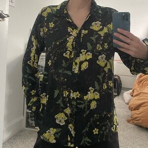 Black Floral Yellow Flower Shirt Medium